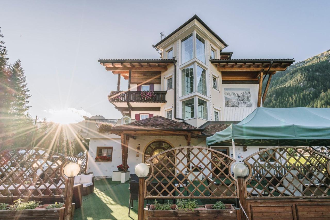 Chalet Pineta Relax Location Canazei Zewnętrze zdjęcie