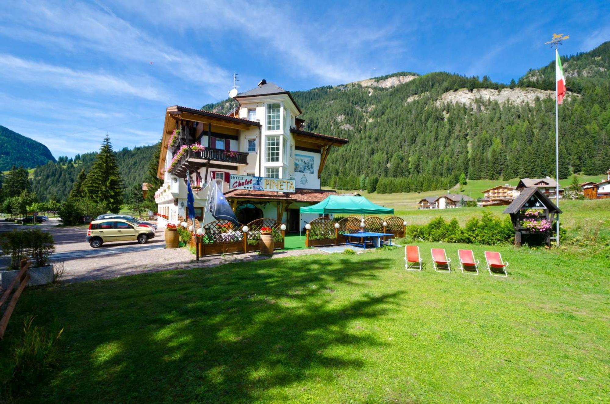Chalet Pineta Relax Location Canazei Zewnętrze zdjęcie