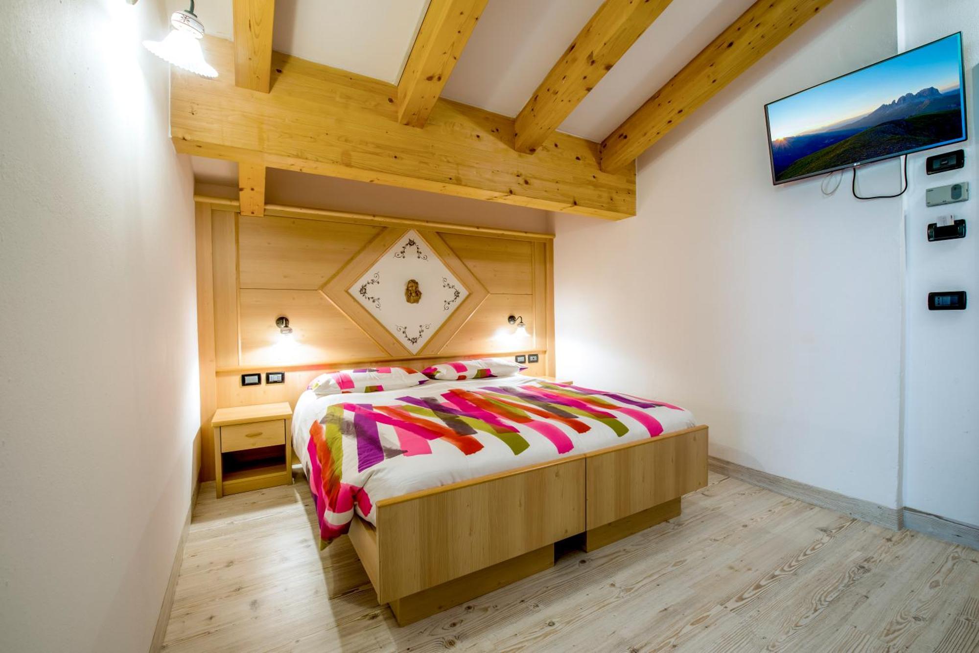 Chalet Pineta Relax Location Canazei Zewnętrze zdjęcie