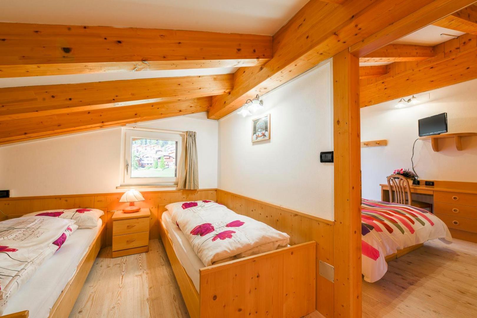 Chalet Pineta Relax Location Canazei Zewnętrze zdjęcie